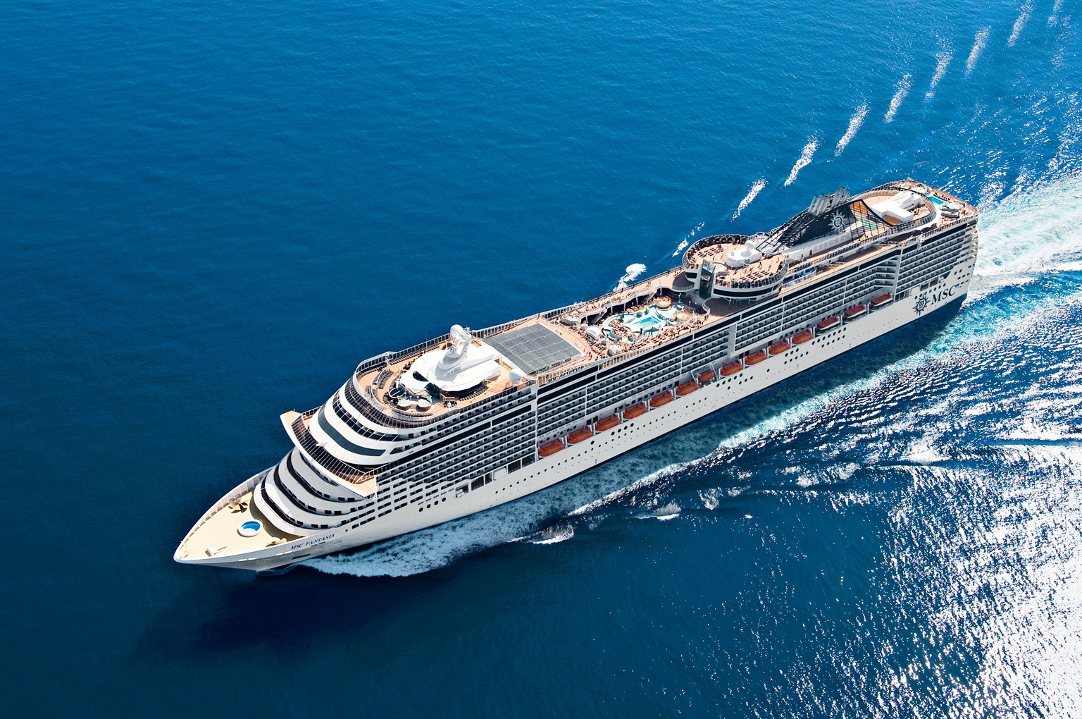 MSC Fantasia Cruise Ship | Reviews & Itineraries