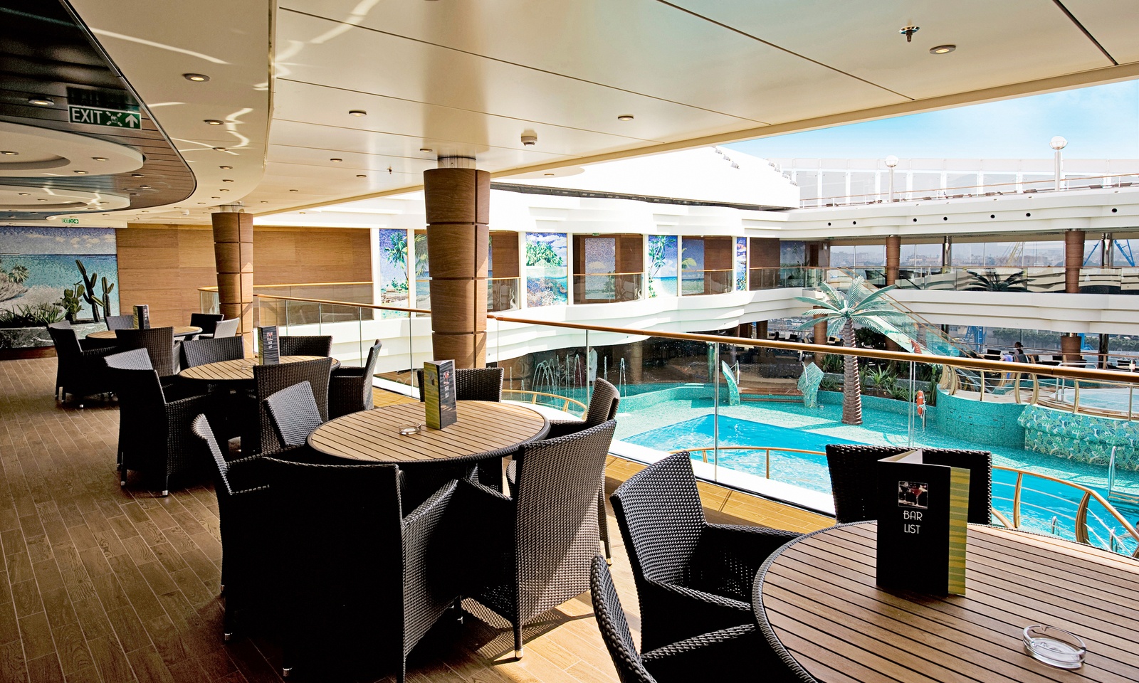 MSC Splendida Cruise Ship Reviews & Itineraries
